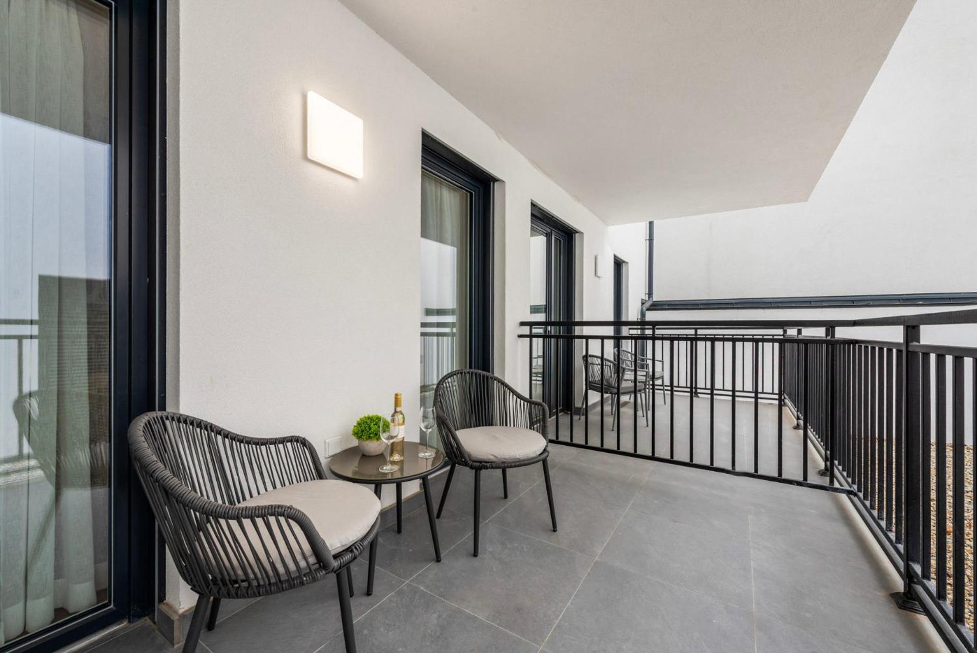Aparthotel Vienna Hills Living Esterno foto